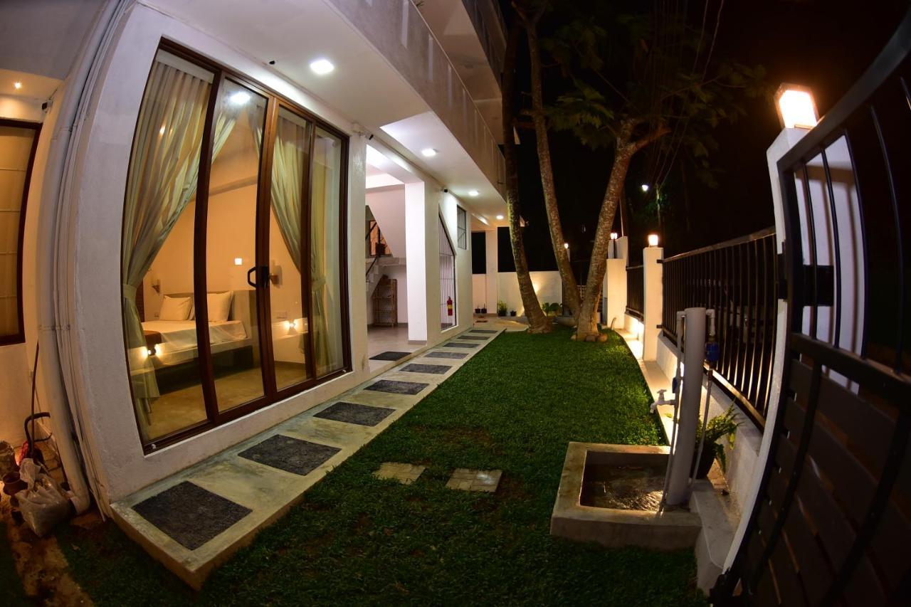 Lily Holiday Apartments 히카두와 외부 사진