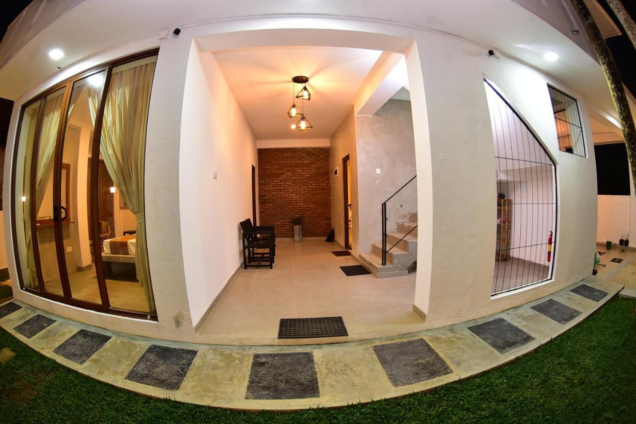 Lily Holiday Apartments 히카두와 외부 사진