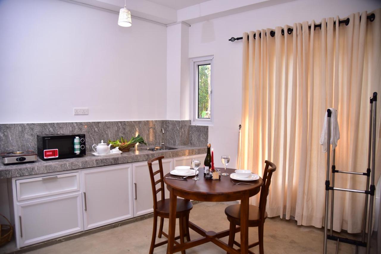 Lily Holiday Apartments 히카두와 외부 사진