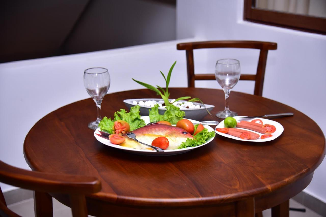 Lily Holiday Apartments 히카두와 외부 사진